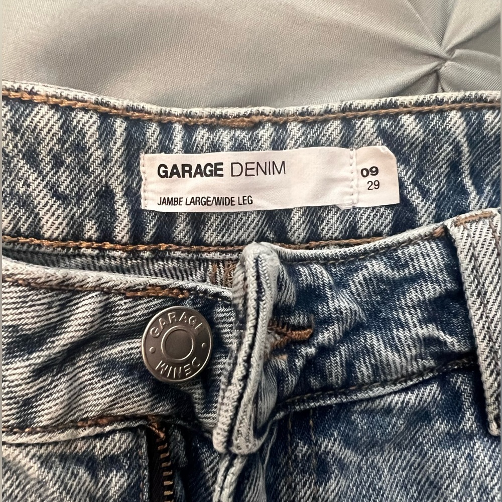 Garage Women’s Wide Leg Ripped Jeans - Blue - 29”
